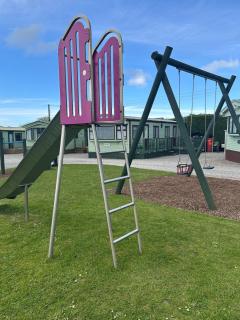 Relaxing Caravan Stay near Lake District - Workington - 7