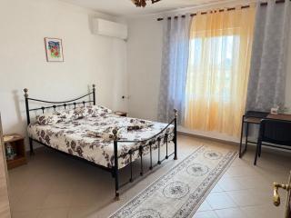 Countriside Holiday Villa - - 3