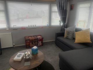 Relaxing Caravan Stay near Lake District - Workington - 1