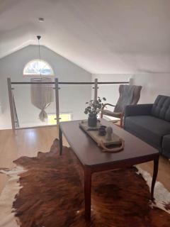 Cosy country house near city - 1
