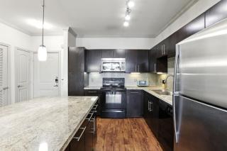 Regards At Med Center 372 I Spacious 1 Bed 1 Bath - 3