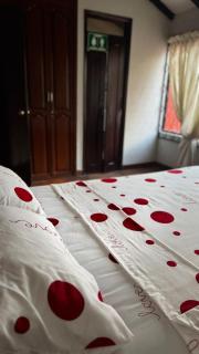 Hostal Casa de Visitas Pomasqui Akimichu - 5