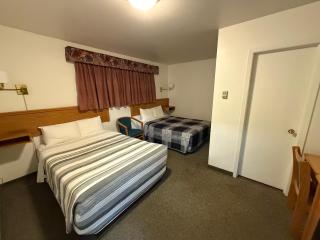 Lake-Vu Motel - 7