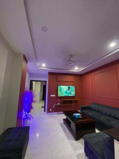 Luxury 1-BHK Apartement - Lahore - 7