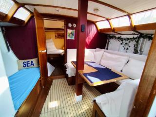 Voilier confortable en bois - 2