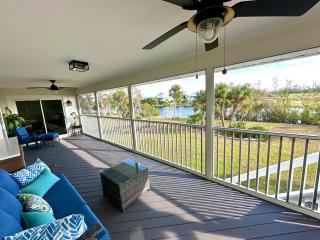 Tranquil Lakeview Home w Porch Bokeelia Retreat - 6