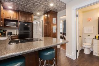 The Bailey House - Bloomington - 8