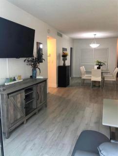 Beach Front Condo S Ocean Drive Hollywood Beach FL - 4