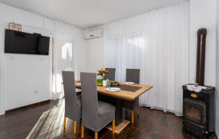 Holiday apartment Boko - 2