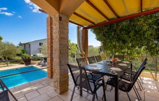 Holiday apartment Boko - 1