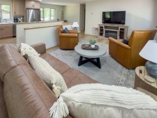 Lakefront Cabin by arc Rental Management - Iron River - 2