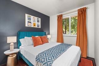 Coffee Themed - Cozy Family Getaway - Sleeps 12 - Mini Golf BBQ Yard - 8