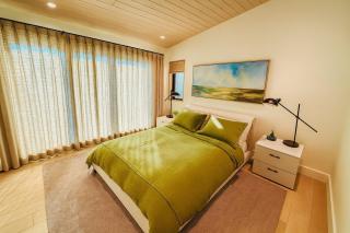 Stoney Lake Cottage with Private Dock by Leavetown Vacations - Crowes Landing - 1