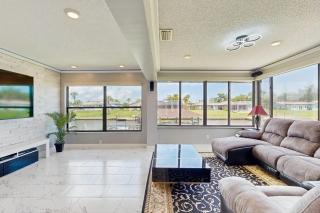 Palm Haven Retreat - 6