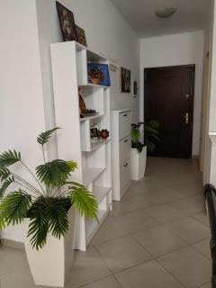 Leka Guest house - 8