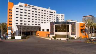 Real Inn Tijuana by Camino Real Hoteles - Tijuana - 9