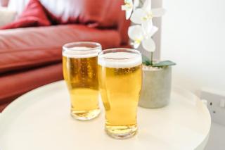 4Bedroom - 4bed - 3bath - private parking and outdoor space - 5