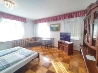 Haus "Grimberg" 2-Stock Ferienhaus oder 2-Ferienwohnung - 8