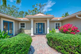 Banyan Tree Beach House - 4