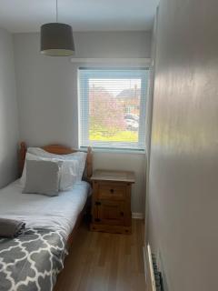 3 Bedroom House,Sleeps 5,Free parking,close to City, Affordable - Nottingham - 4