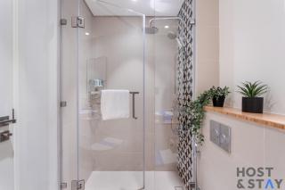 Chic Urban 2BR at Collective 2 - 3