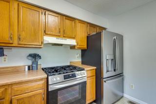 Lakefront Family Home 13 Mi From Gateway Arch! - Granite City - 3
