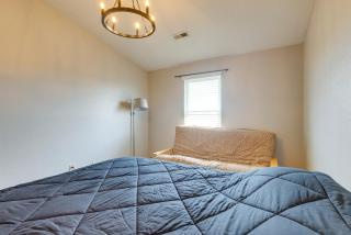 12 Mi to St Louis Pet-Friendly Metro East Home - Granite City - 1