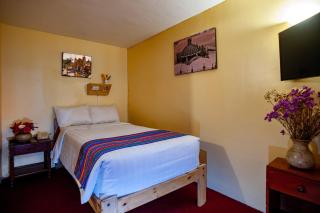 Eco Inn - 8