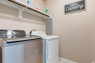 Modern 3BR Near NRG, Zoo, Downtown & Med Ctr - 1