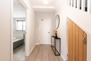 Central 3 Bed Apartment Southampton Perfect for Short & Long Stay Close to Shops - 5