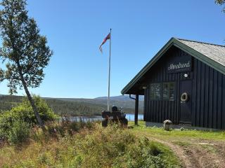 Møsstrond Turisthytte - - 7