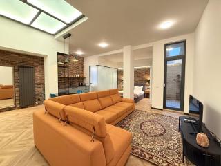 London - English Basement Studio - 5