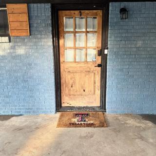 Raider Retreat-Your TTU Basecamp - 8