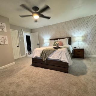 Raider Retreat-Your TTU Basecamp - 4