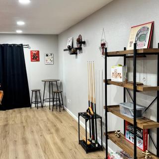 Raider Retreat-Your TTU Basecamp - 1