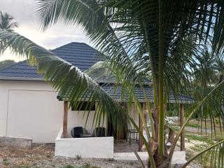 The Ridge-Coconut Cottage - 8