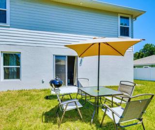 Cozy Villa with Private Garden, Pet Friendly, 14 Guest - 9