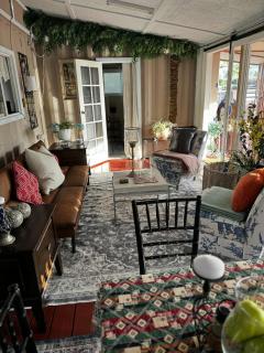 AJ's Cottage - 6