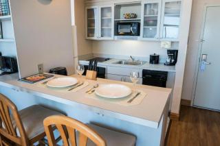 Four Sails Resort - 2