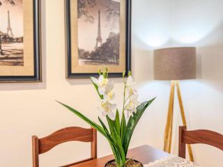 Apê elegante com ar, vaga e ótima localização - 2