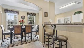 Coastal Serenity-Family Beach Escape, 2 Min to Beach, Pools, Hot Tub - Gulfport - 2