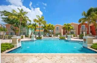 1 Bedroom, Sofa Bed & Full Kitchen @ Las Casitas - 1
