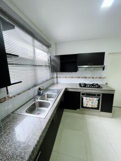 Casa con piscina, zona BBQ y seguridad privada - Amalia - 8