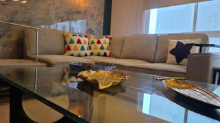 Excepcional Apartamento en Ave Balboa N#4 - Panama-Stadt - 2