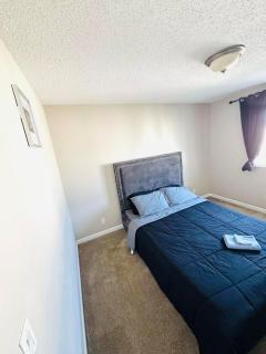 Three Bedroom Home In Fort McMurray - Fort McMurray - 2