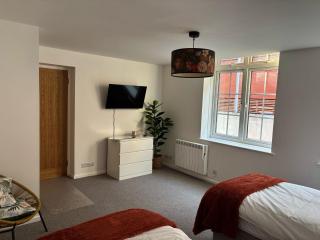 City Centre Apartment 2 Bedroom - Leicester - 4