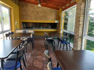 Descansa en Nueva Andalucía- Departamento con pileta y quincho en Miramar - 4