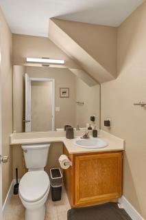 24hr Host - New Renovated 4 bedroom home U026 - 3