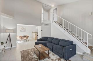New Renovated Townhouse Large Master Bed U023 - 5
