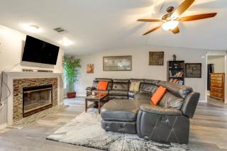 Family-Friendly Palm City Home 14 Mi to Beach! - 9